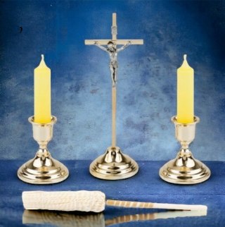 Elegancki złoty zestaw komplet kolędowy krzyż + lichtarze świece + kropidło